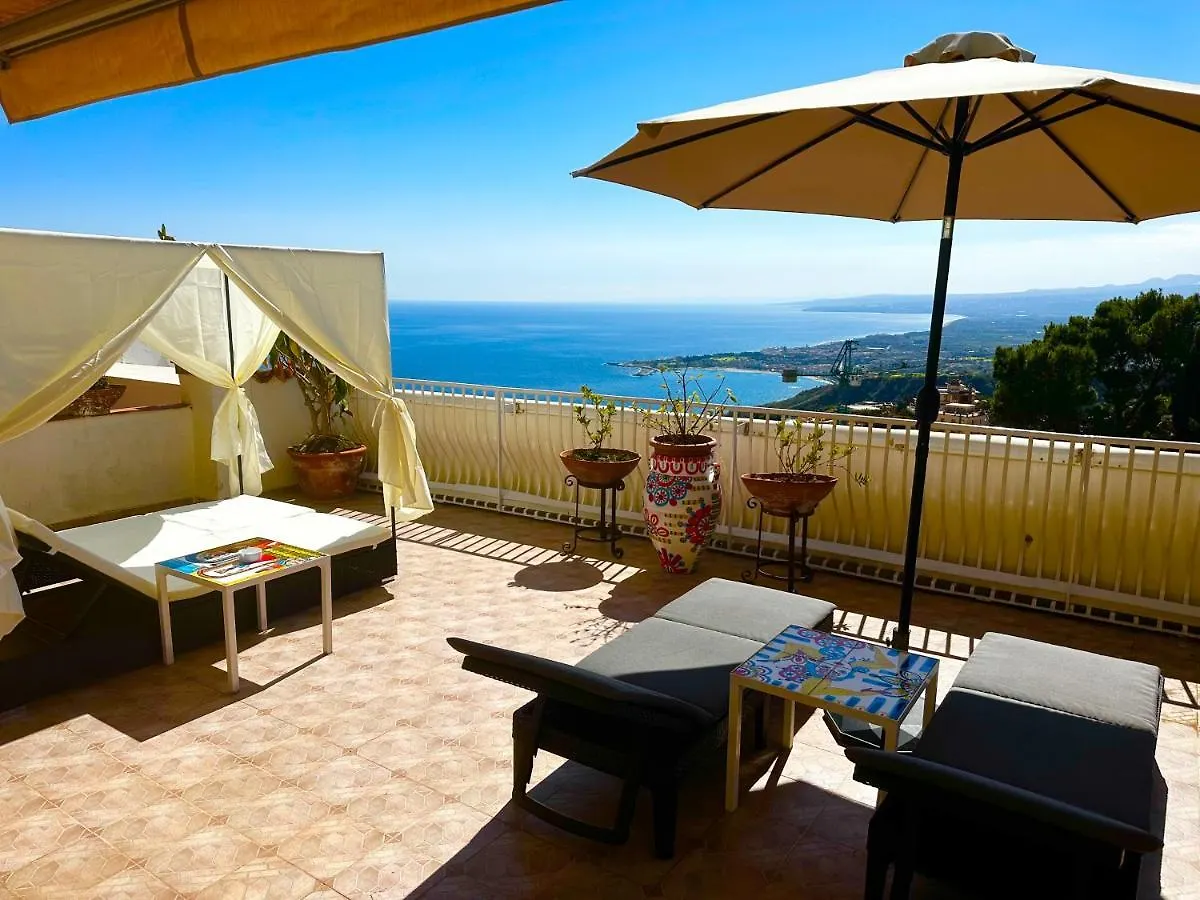 Villa Greta Hotel Rooms & Suites Taormina 2*,  Italy