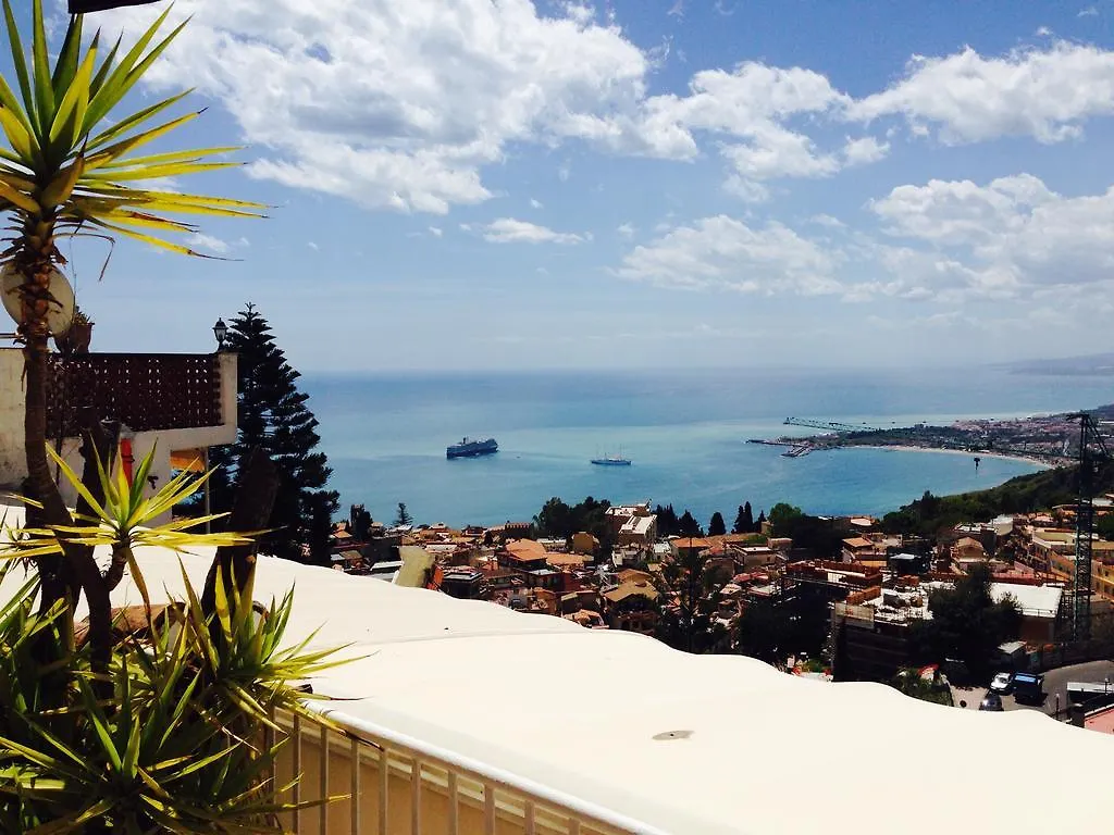 Villa Greta Hotel Rooms & Suites Taormina Italy