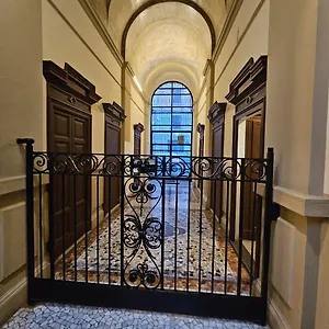  Apartment Romantic View Italy