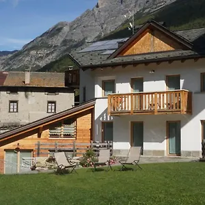  Apartment Dei Reparti Italy